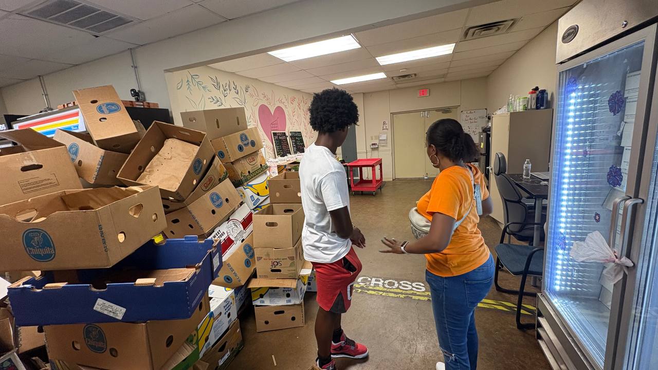 Community Food Pantry Volunteer Day