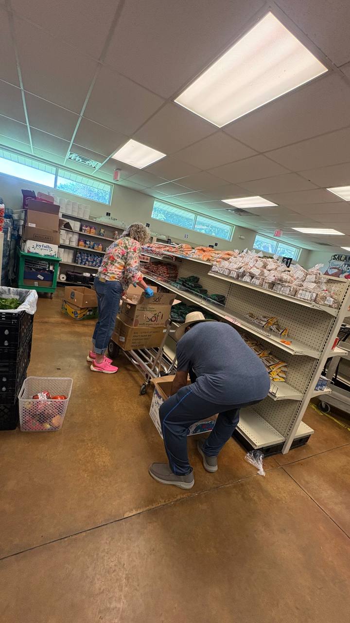 Community Food Pantry Volunteer Day